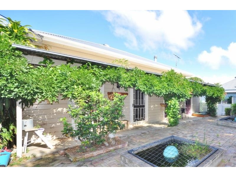 34 West Street, Macksville NSW 2447