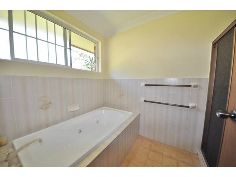 6 Bangalow Drive, Nambucca Heads NSW 2448