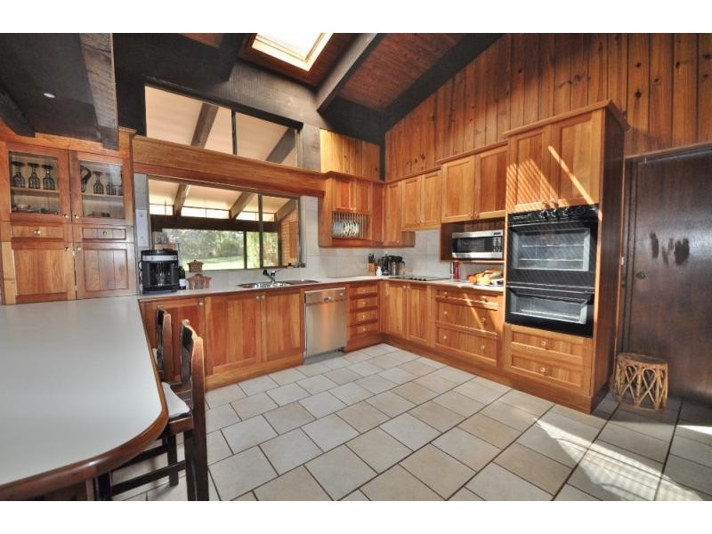 10 Warrigal Avenue, Nambucca Heads NSW 2448