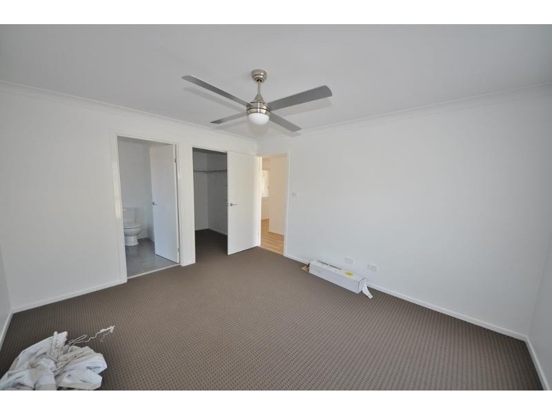 4 River Oak Crescent, Scotts Head NSW 2447
