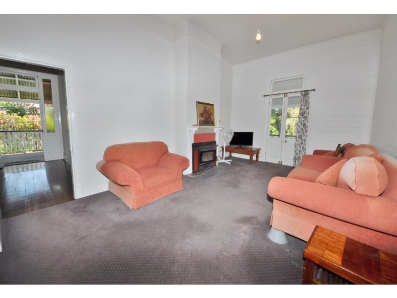 43 Wallace Street, Macksville NSW 2447