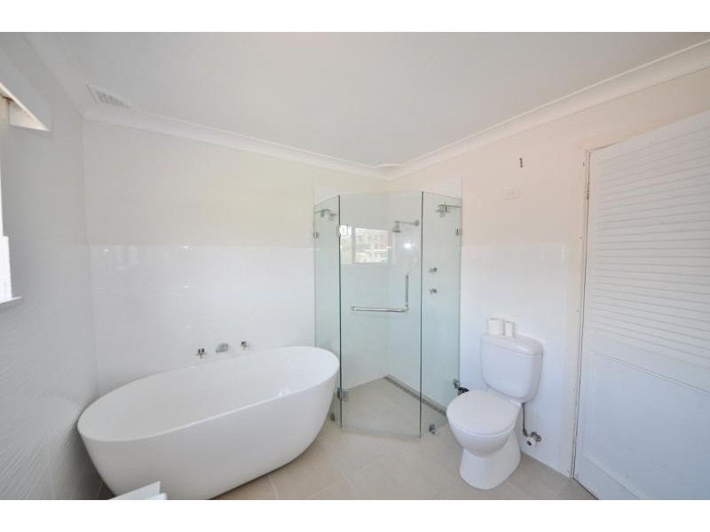 2 Vernon Street, Scotts Head NSW 2447