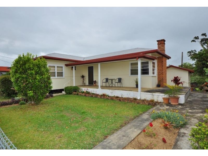 14 East Street, Macksville NSW 2447