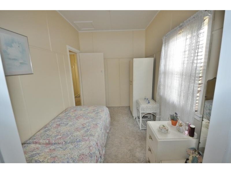 14 East Street, Macksville NSW 2447