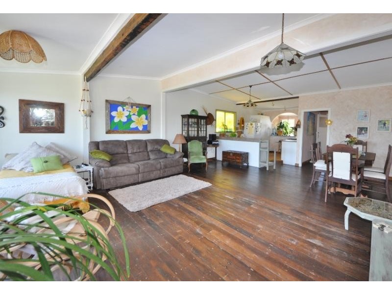 6 Hill Street, Scotts Head NSW 2447