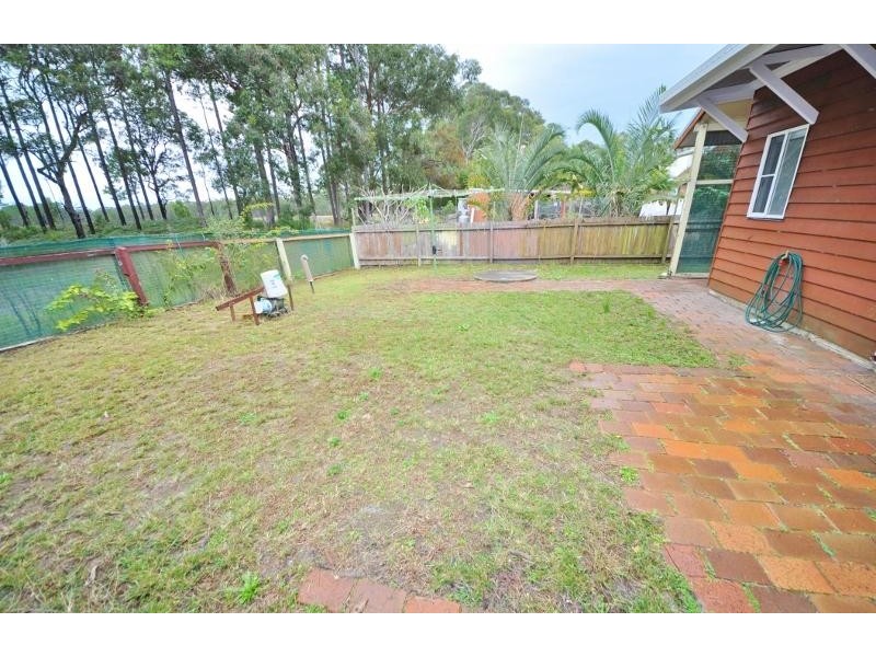 1 Nineteenth Avenue, Stuarts Point NSW 2441