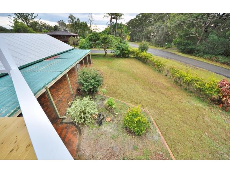 1 Nineteenth Avenue, Stuarts Point NSW 2441