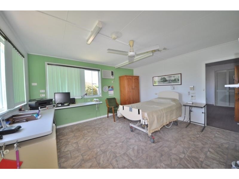 15 Egan Street, Macksville NSW 2447