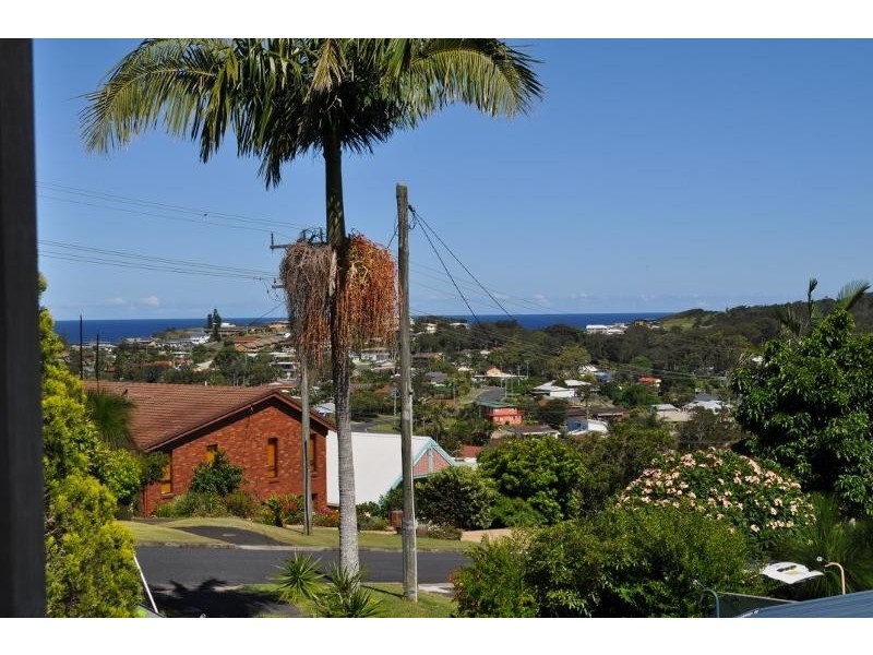 13 Vista  Way, Scotts Head NSW 2447