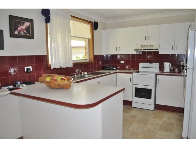 2 Seventeenth  Avenue, Stuarts Point NSW 2441