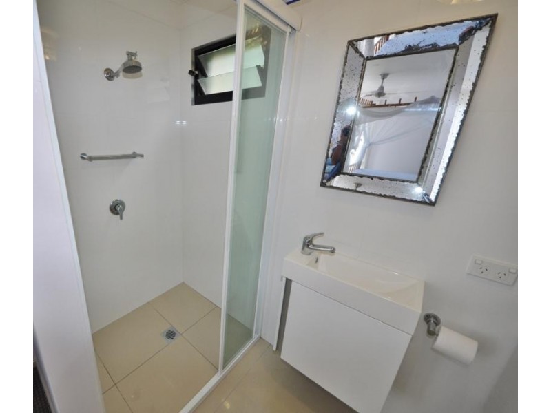 16 Kerr Drive, Macksville NSW 2447