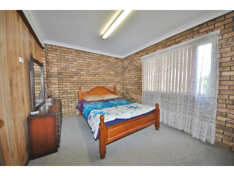 15 Glenmore Crescent, Macksville NSW 2447