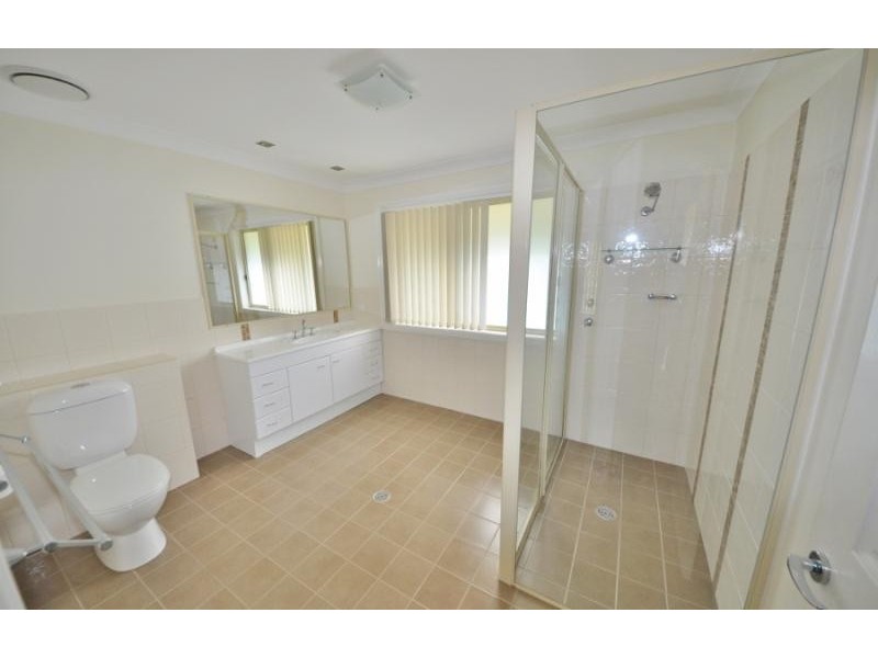 33 Auld Close, Valla NSW 2448