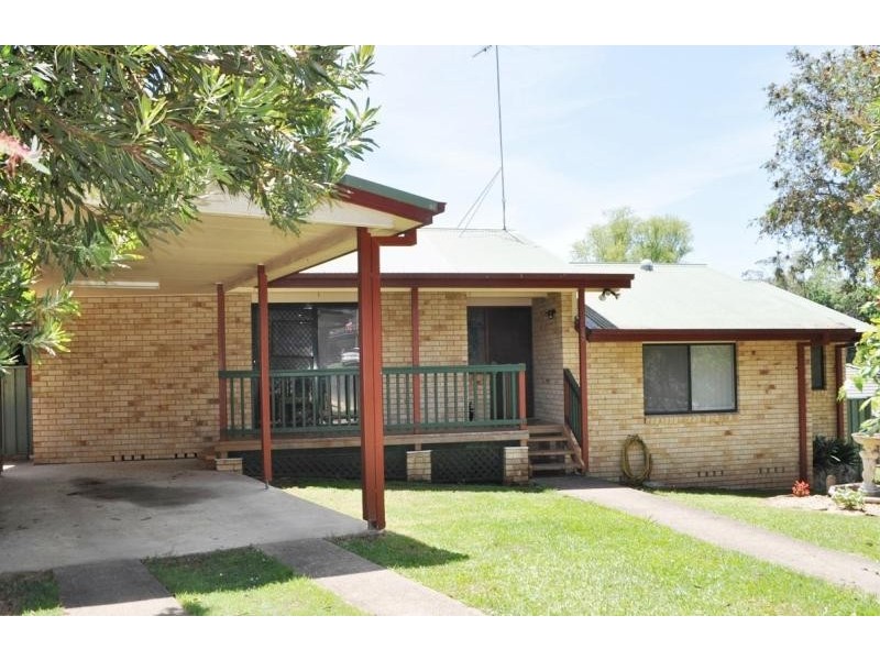 13 Lennon Close, Macksville NSW 2447