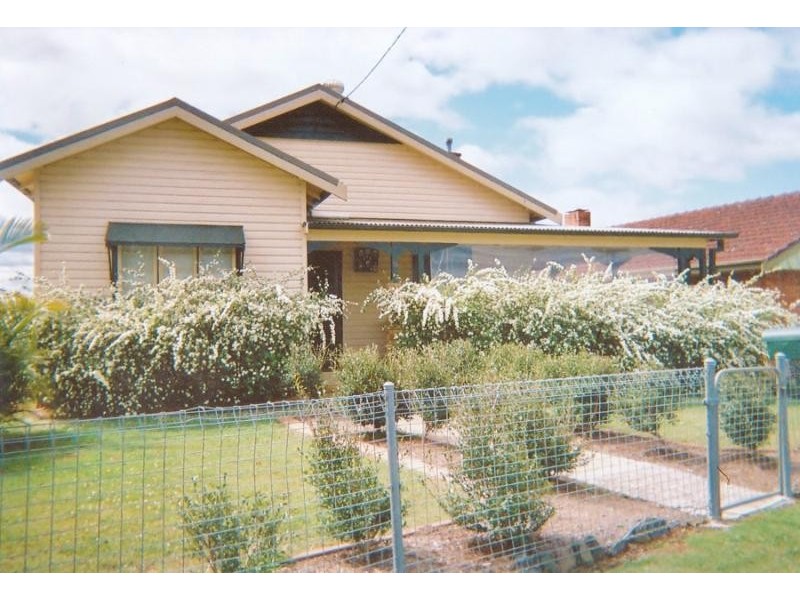 79 Wallace Street, Macksville NSW 2447