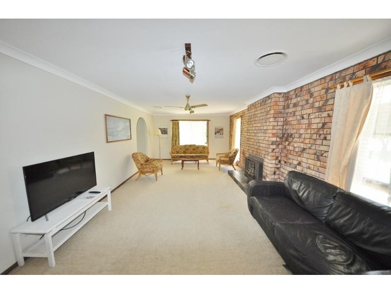 17-19 Third Avenue, Stuarts Point NSW 2441