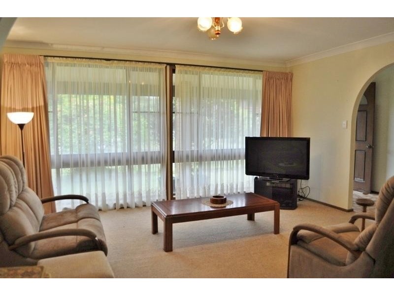 6 Fourth Avenue, Stuarts Point NSW 2441