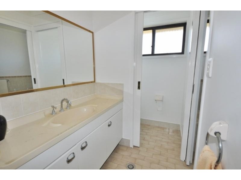 6 Fourth Avenue, Stuarts Point NSW 2441