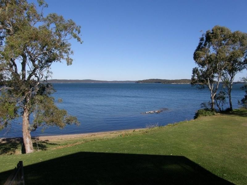 110 Dobell Drive WANGI WANGI 2267, Wangi Wangi NSW 2267