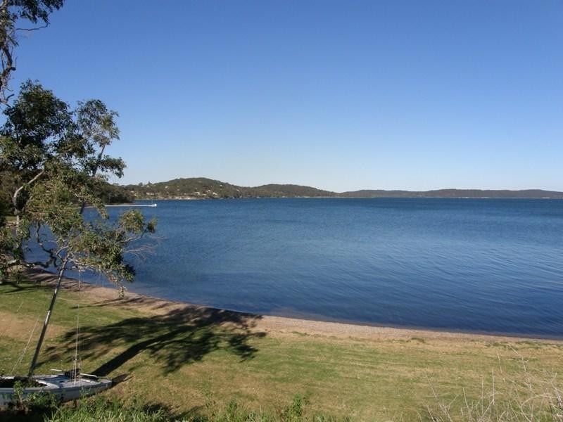 110 Dobell Drive WANGI WANGI 2267, Wangi Wangi NSW 2267