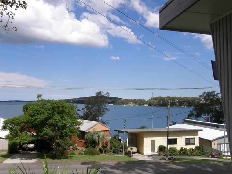 16 Alexander  Parade ARCADIA VALE 2283, Arcadia Vale NSW 2283