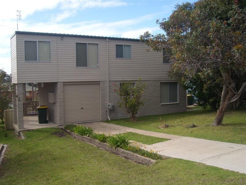 8 Shell  Street TUROSS HEAD 2537, Tuross Head NSW 2537