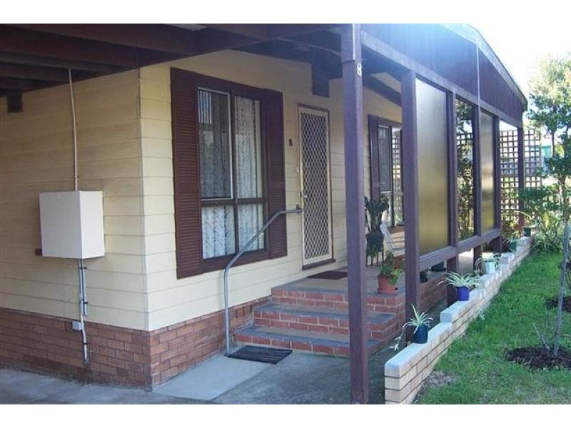 8 Oaks Avenue TUROSS HEAD 2537, Tuross Head NSW 2537