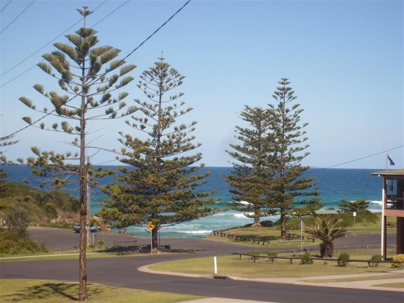 64 Hawkins  Road TUROSS HEAD 2537, Tuross Head NSW 2537