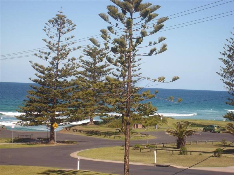 64 Hawkins  Road TUROSS HEAD 2537, Tuross Head NSW 2537