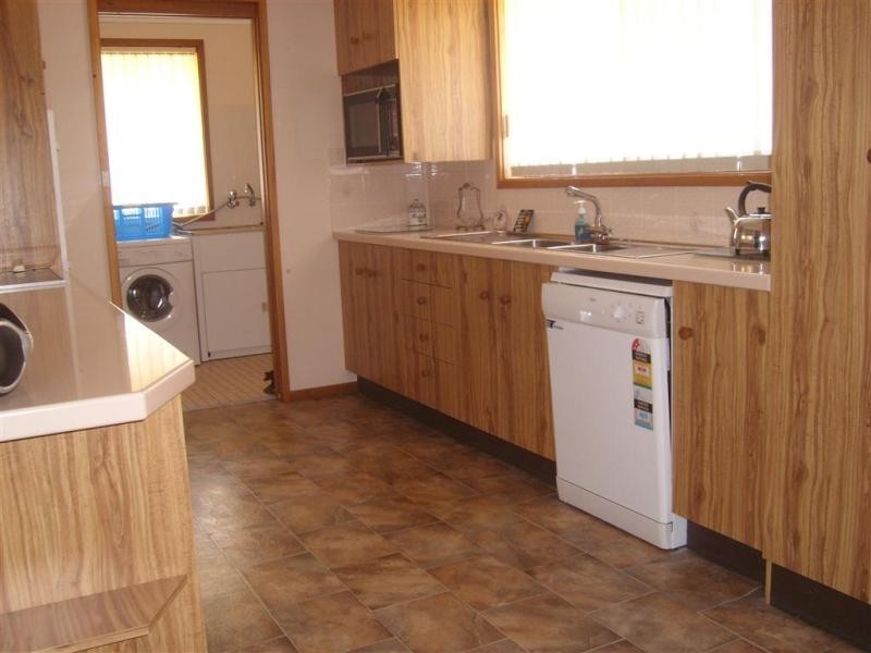 64 Hawkins  Road TUROSS HEAD 2537, Tuross Head NSW 2537