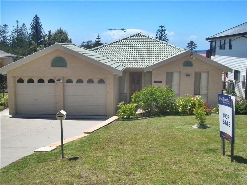 18 Surf  Street TUROSS HEAD 2537, Tuross Head NSW 2537