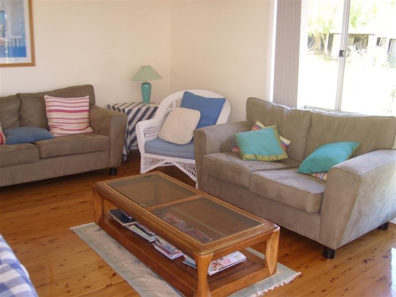 20 Nelson  Parade TUROSS HEAD 2537, Tuross Head NSW 2537