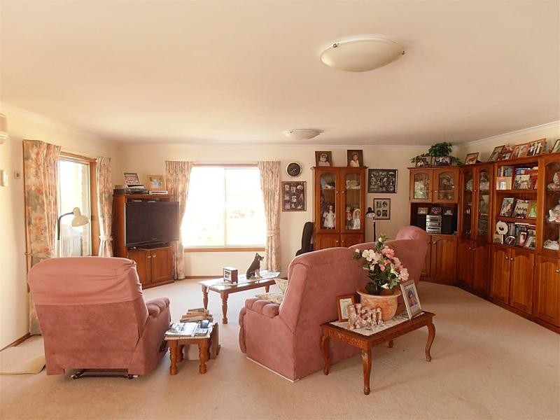 5 Grenville Avenue TUROSS HEAD 2537, Tuross Head NSW 2537