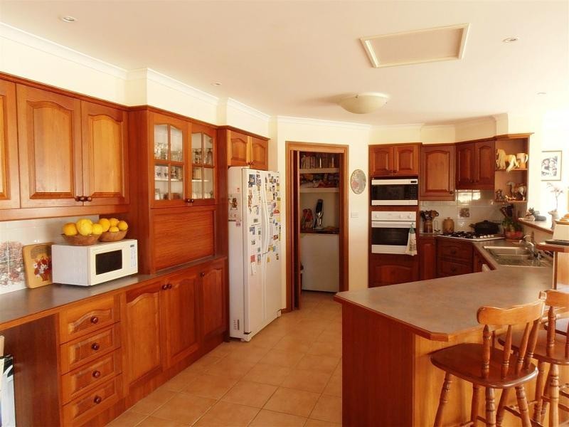 5 Grenville Avenue TUROSS HEAD 2537, Tuross Head NSW 2537