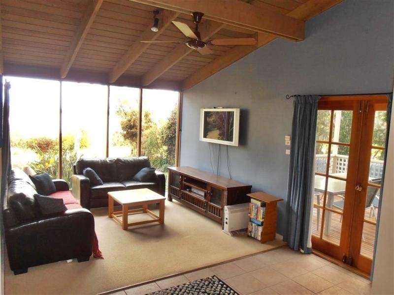 5 Hawdons Cove TUROSS HEAD 2537, Tuross Head NSW 2537