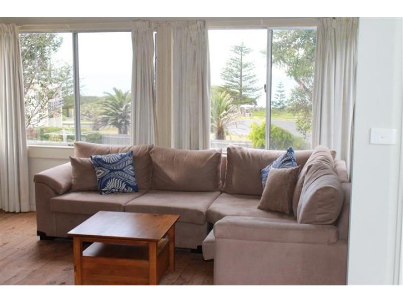 57 Hawkins  Road TUROSS HEAD 2537, Tuross Head NSW 2537