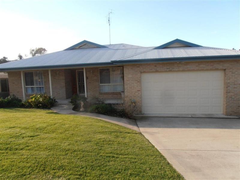 5 Grenville Avenue TUROSS HEAD 2537, Tuross Head NSW 2537