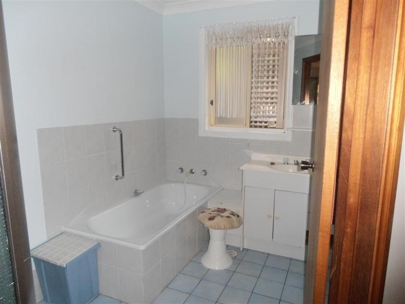 25 Swordfish Street, Tuross Head NSW 2537