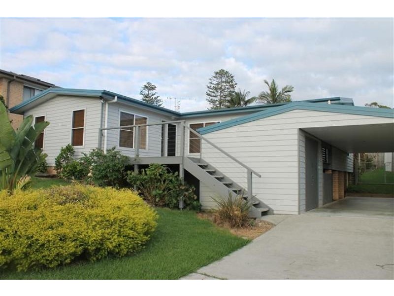 75 Salmon  Street TUROSS HEAD 2537, Tuross Head NSW 2537