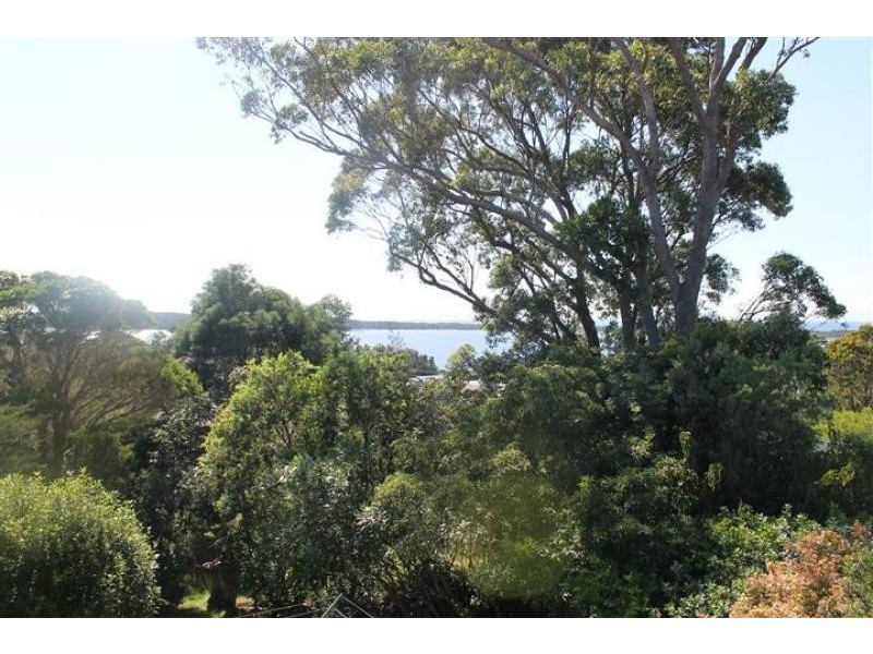 68 Coogee Street TUROSS HEAD 2537, Tuross Head NSW 2537