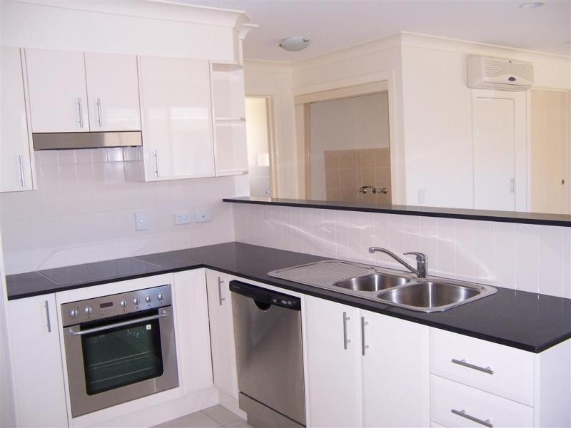 Unit 4 105-113 Tuross  Boulevard, Tuross Head NSW 2537