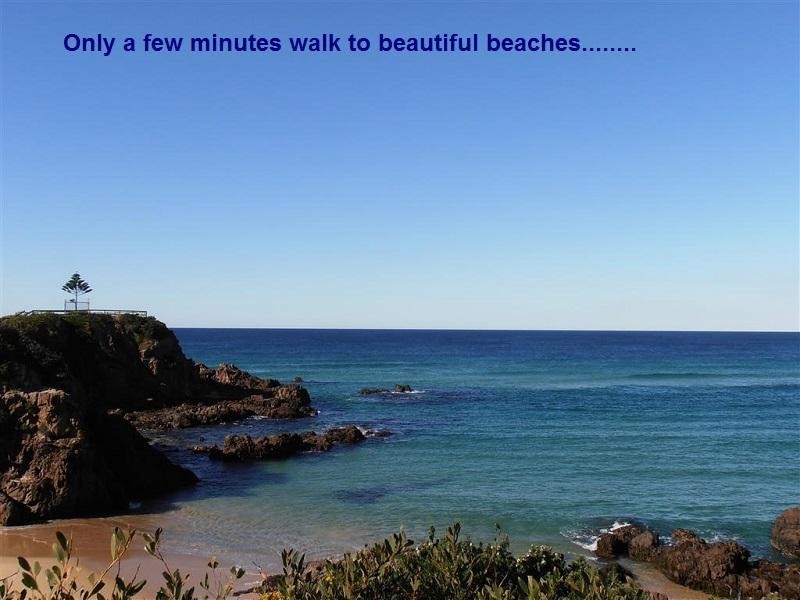 14 Norfolk  Boulevard, Tuross Head NSW 2537