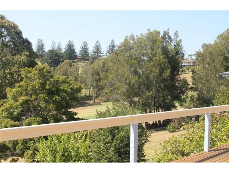 49 Coila  Avenue TUROSS HEAD 2537, Tuross Head NSW 2537