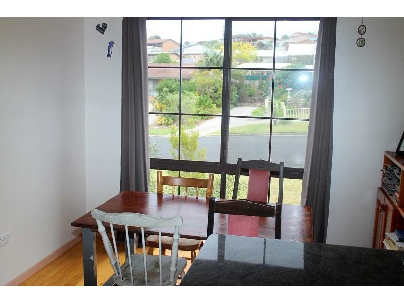 14 Anderson  Avenue, Tuross Head NSW 2537