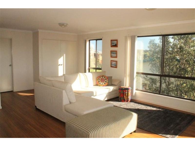 39 Longpoint Street, Potato Point NSW 2545