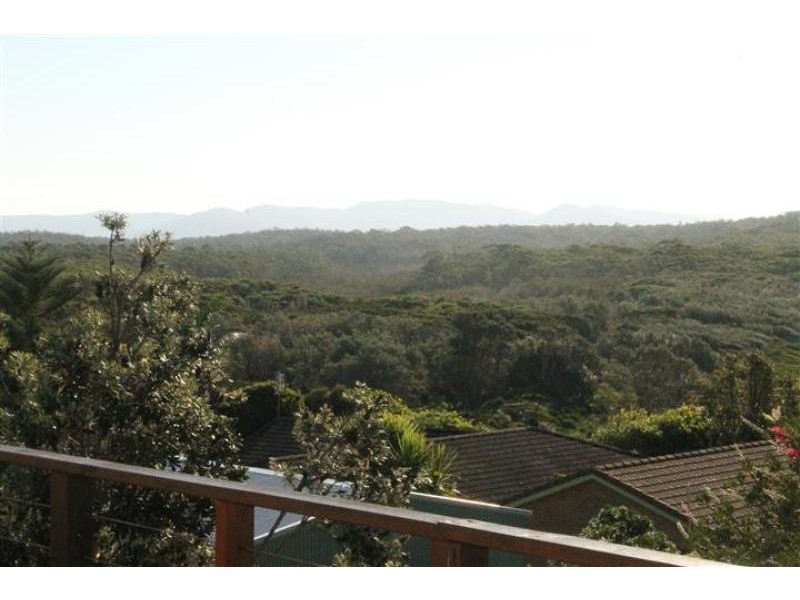 39 Longpoint Street, Potato Point NSW 2545