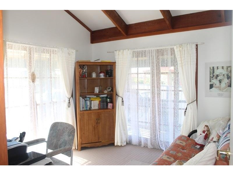 13 Lake Street, Tuross Head NSW 2537