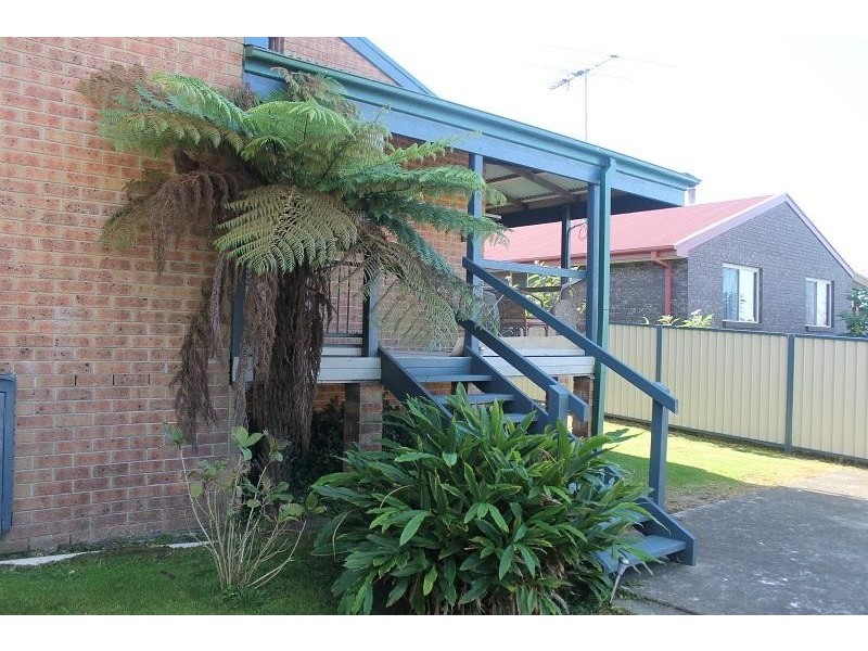 13 Lake Street, Tuross Head NSW 2537