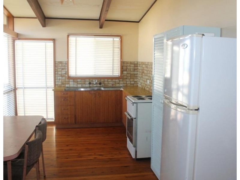 15 Surf Street, Tuross Head NSW 2537