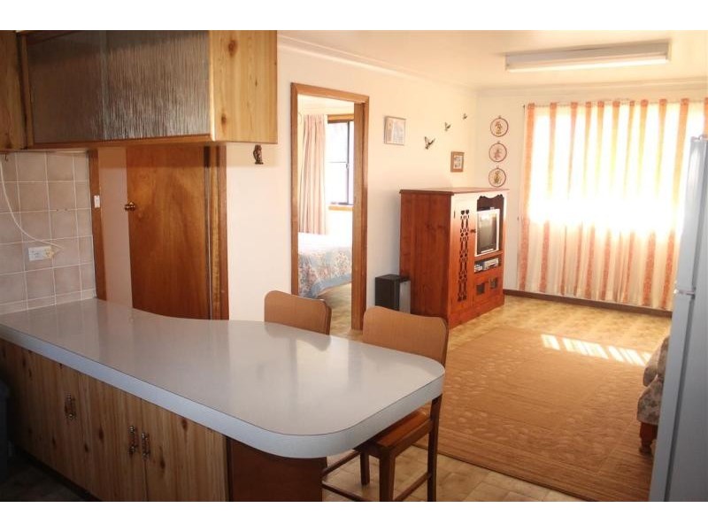 5 Bondi  Street, Tuross Head NSW 2537